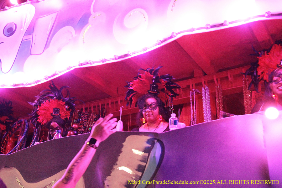 Mystic-Krwew-Femme-Fatale-2025-002976