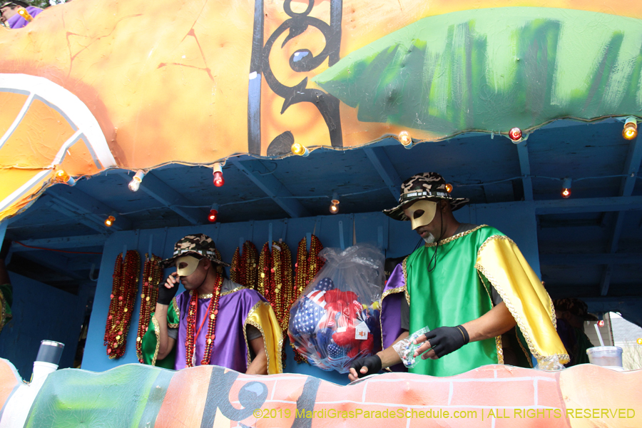 Krewe-of-Freret-2019-002365