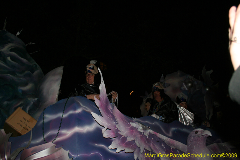 2009-Krewe-of-Hermes-presents-Dionysus-and-his-Retinue-Mardi-Gras-New-Orleans-0133