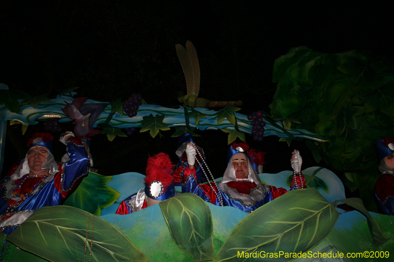 2009-Krewe-of-Hermes-presents-Dionysus-and-his-Retinue-Mardi-Gras-New-Orleans-0193