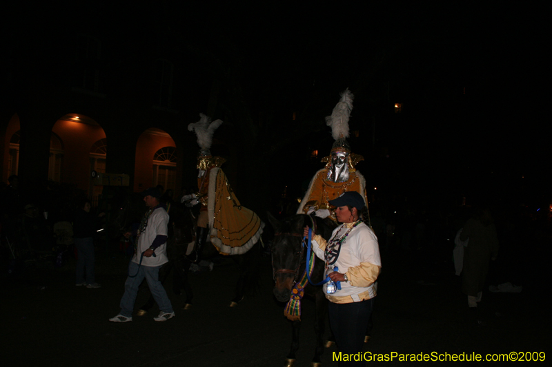 2009-Krewe-of-Hermes-presents-Dionysus-and-his-Retinue-Mardi-Gras-New-Orleans-0274