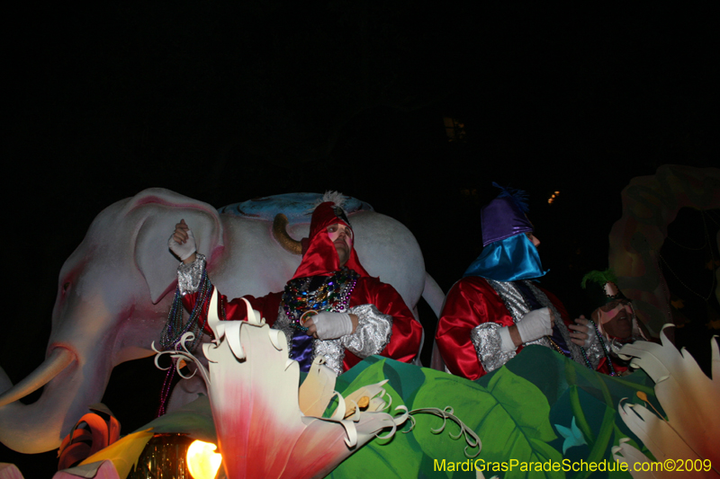 2009-Krewe-of-Hermes-presents-Dionysus-and-his-Retinue-Mardi-Gras-New-Orleans-0277