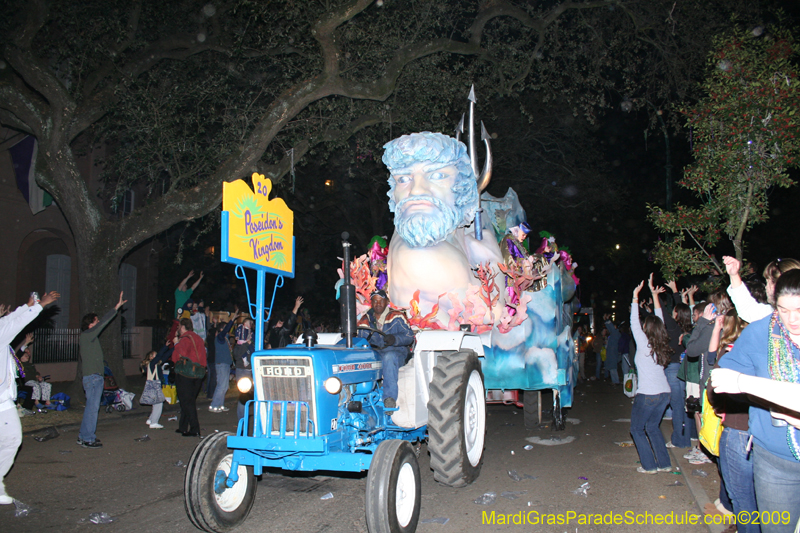 2009-Krewe-of-Hermes-presents-Dionysus-and-his-Retinue-Mardi-Gras-New-Orleans-0322