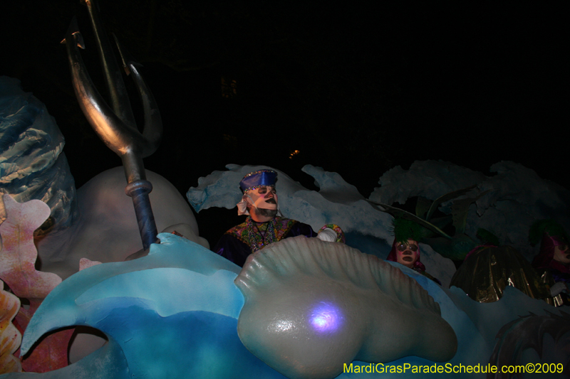 2009-Krewe-of-Hermes-presents-Dionysus-and-his-Retinue-Mardi-Gras-New-Orleans-0324