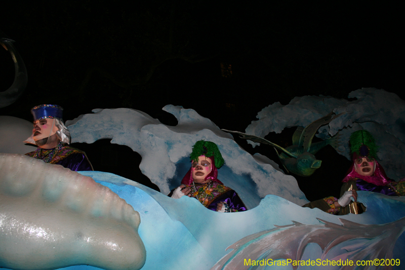 2009-Krewe-of-Hermes-presents-Dionysus-and-his-Retinue-Mardi-Gras-New-Orleans-0325