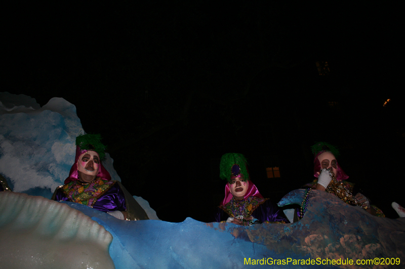 2009-Krewe-of-Hermes-presents-Dionysus-and-his-Retinue-Mardi-Gras-New-Orleans-0329