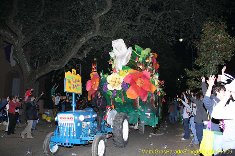 2009-Krewe-of-Hermes-presents-Dionysus-and-his-Retinue-Mardi-Gras-New-Orleans-0334