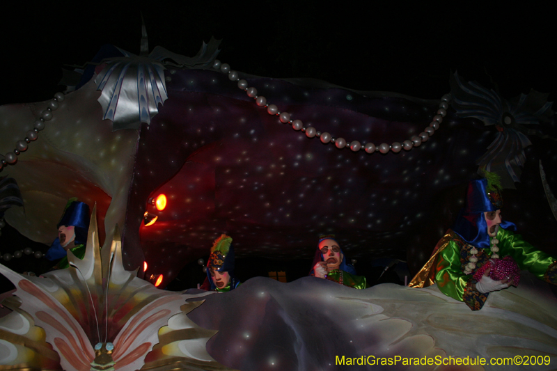 2009-Krewe-of-Hermes-presents-Dionysus-and-his-Retinue-Mardi-Gras-New-Orleans-0393