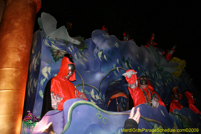 2009-Krewe-of-Hermes-presents-Dionysus-and-his-Retinue-Mardi-Gras-New-Orleans-0408