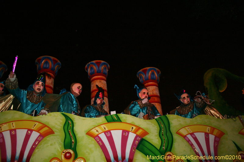 Krewe-of-Hermes-2010-Mardi-Gras-New-Orleans-6048