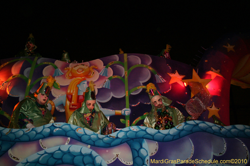 Krewe-of-Hermes-2010-Mardi-Gras-New-Orleans-6079