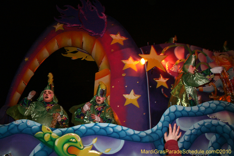 Krewe-of-Hermes-2010-Mardi-Gras-New-Orleans-6081