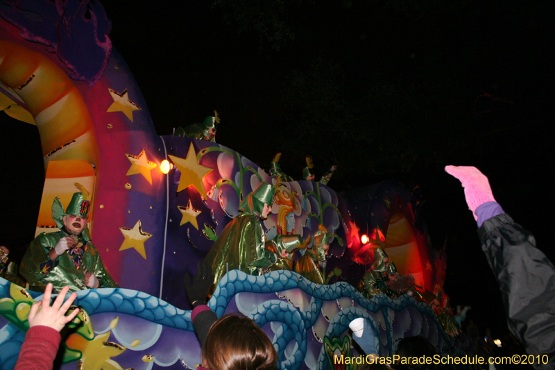 Krewe-of-Hermes-2010-Mardi-Gras-New-Orleans-6082