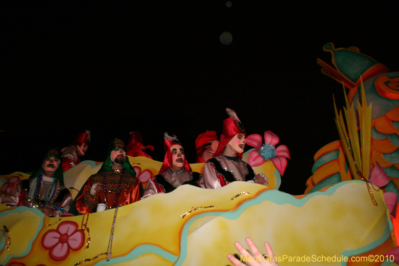 Krewe-of-Hermes-2010-Mardi-Gras-New-Orleans-6085