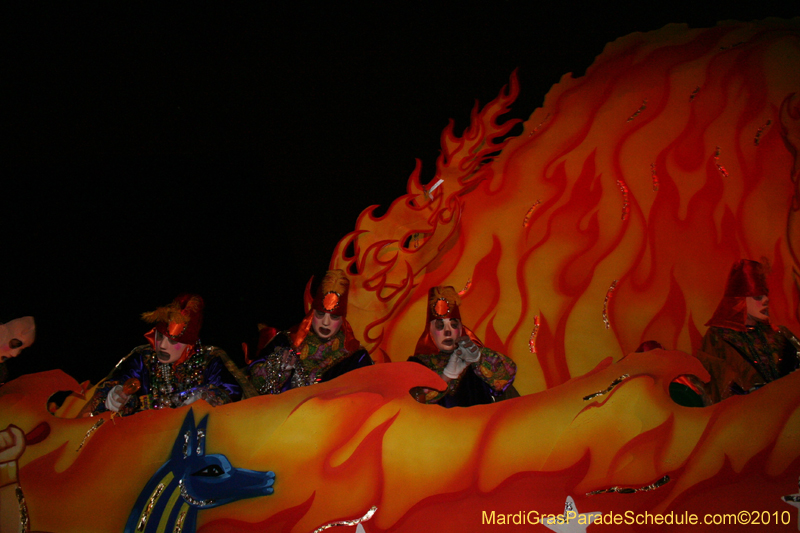 Krewe-of-Hermes-2010-Mardi-Gras-New-Orleans-6102