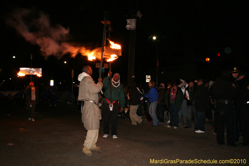 Krewe-of-Hermes-2010-Mardi-Gras-New-Orleans-6121