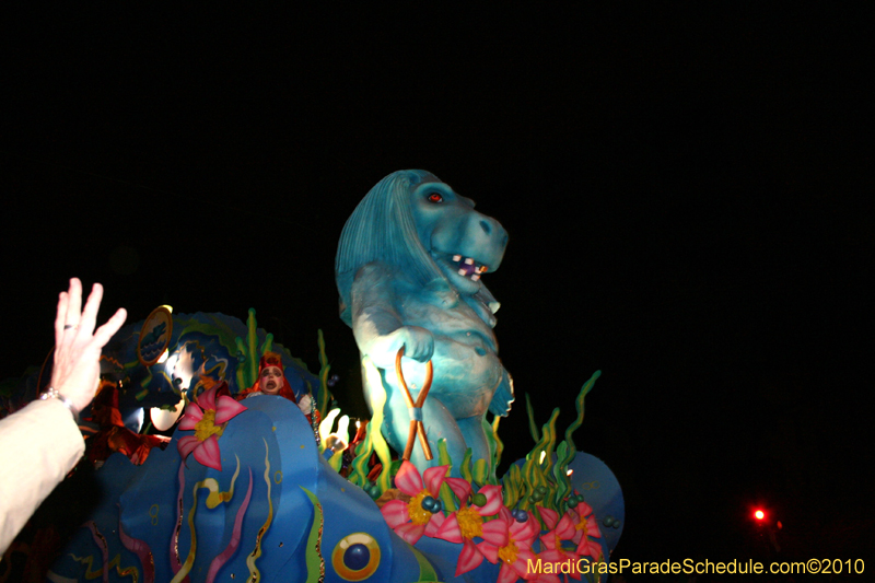 Krewe-of-Hermes-2010-Mardi-Gras-New-Orleans-6141