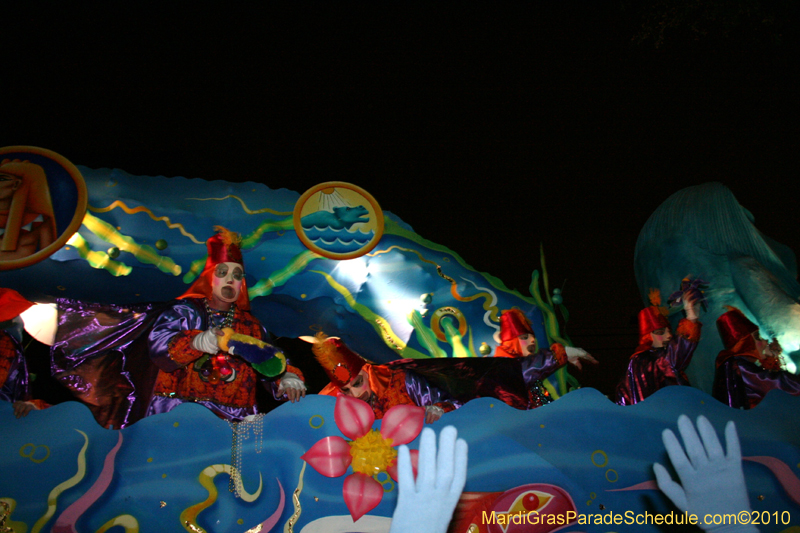 Krewe-of-Hermes-2010-Mardi-Gras-New-Orleans-6143