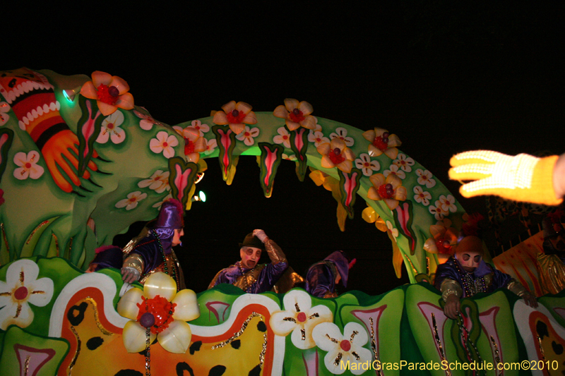 Krewe-of-Hermes-2010-Mardi-Gras-New-Orleans-6149