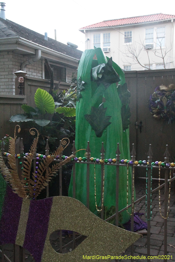 Krewe-of-House-Floats-02753-Audubon-Riverside-2021