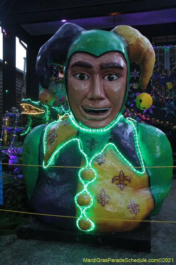 Krewe-of-House-Floats-02757-Audubon-Riverside-2021