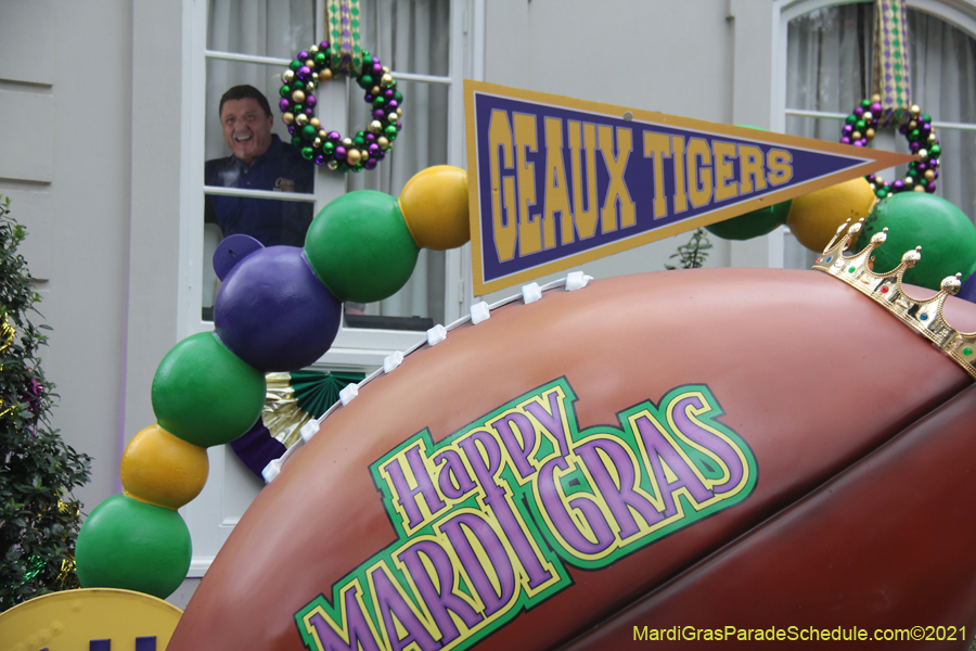 Krewe-of-House-Floats-02917-Audubon-Riverside-2021