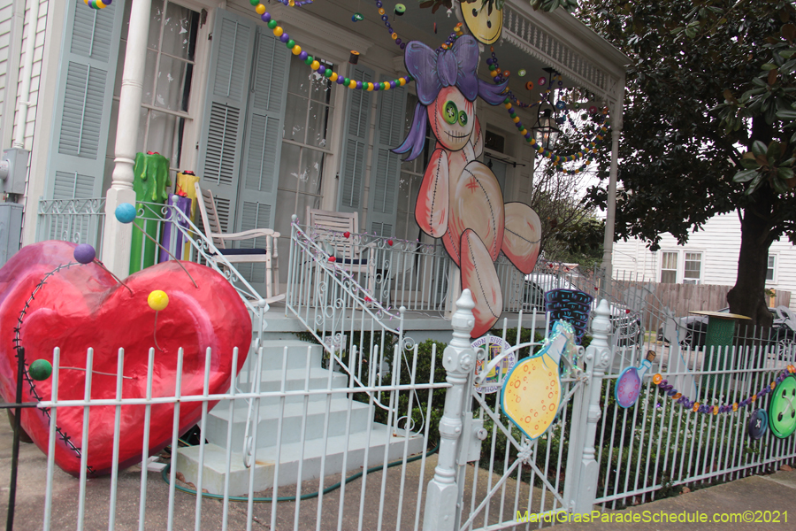 Krewe-of-House-Floats-03001-Audubon-Riverside-2021