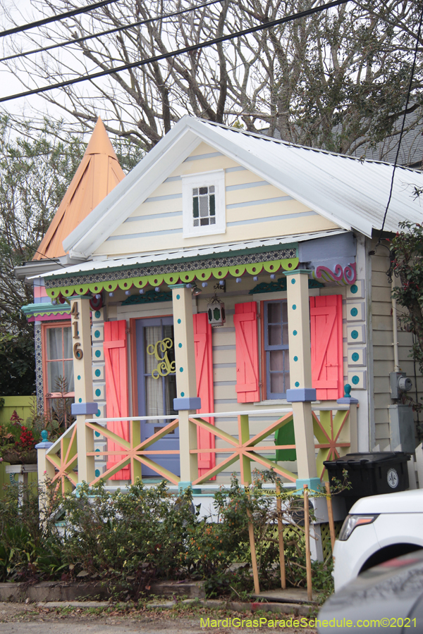 Krewe-of-House-Floats-03011-Audubon-Riverside-2021