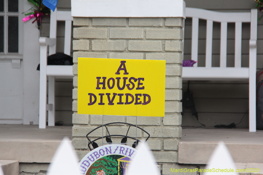 Krewe-of-House-Floats-03018-Audubon-Riverside-2021