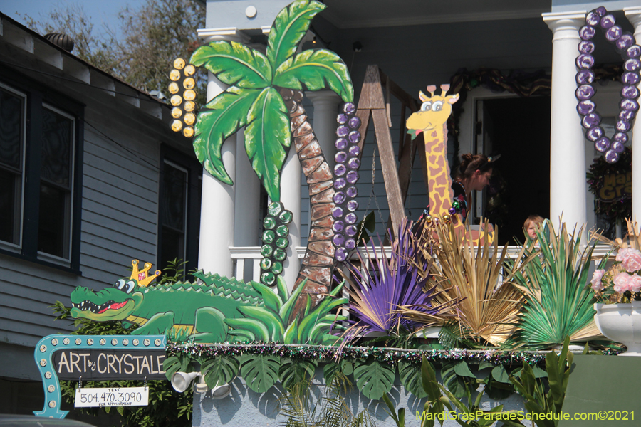 Krewe-of-House-Floats-03483-Broadmore-Fontainebleau-2021