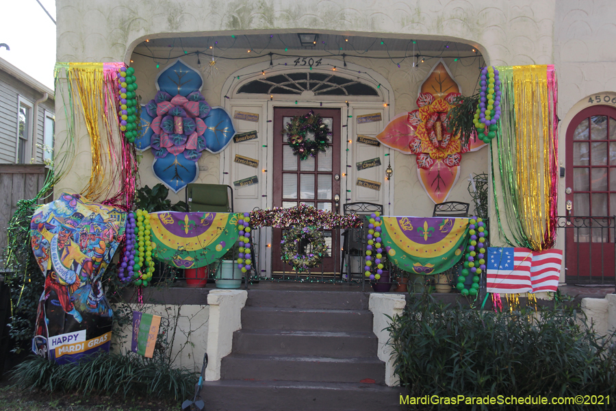 Krewe-of-House-Floats-03485-Broadmore-Fontainebleau-2021