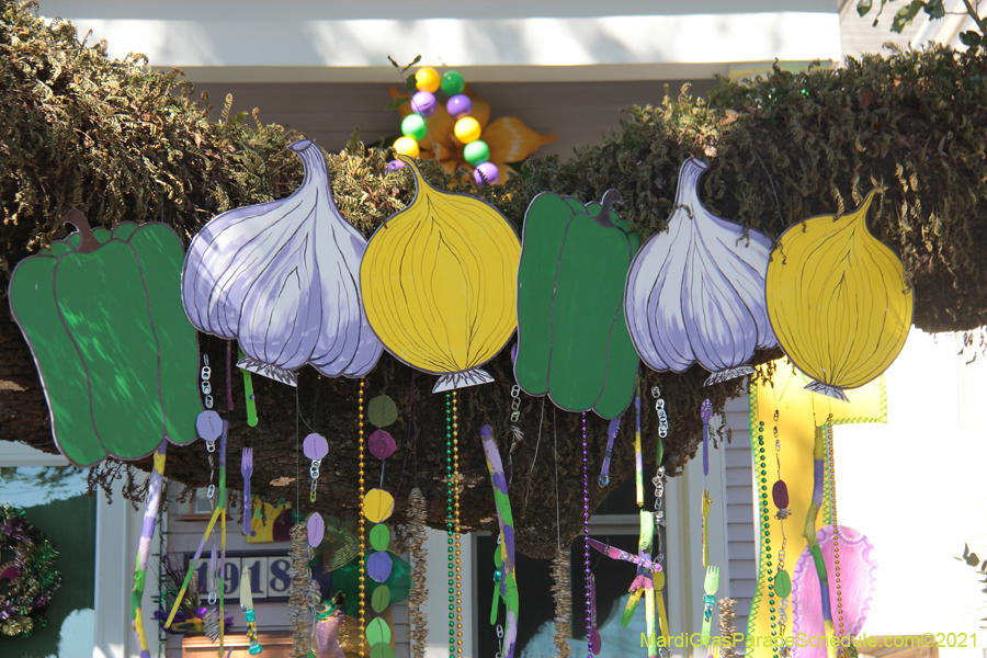 Krewe-of-House-Floats-03620-Carrollton-Hollygrove-2021