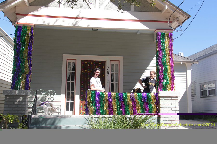 Krewe-of-House-Floats-03671-Carrollton-Hollygrove-2021