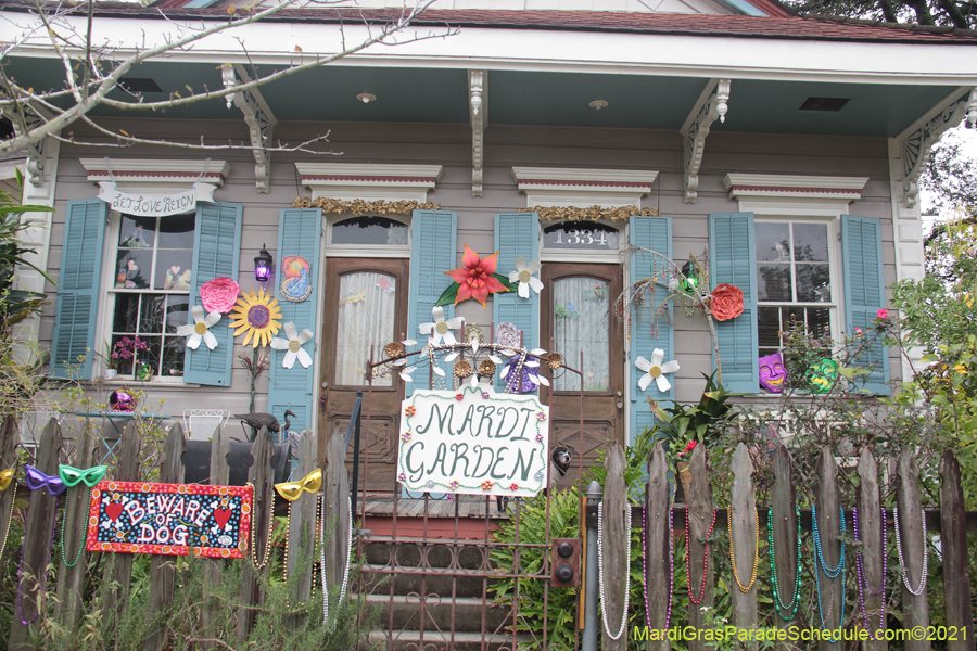 Krewe-of-House-Floats-03712-Carrollton-Hollygrove-2021