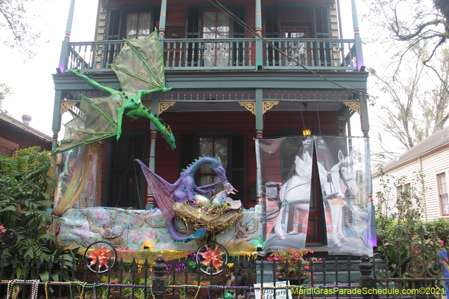 Krewe-of-House-Floats-03739-Carrollton-Hollygrove-2021