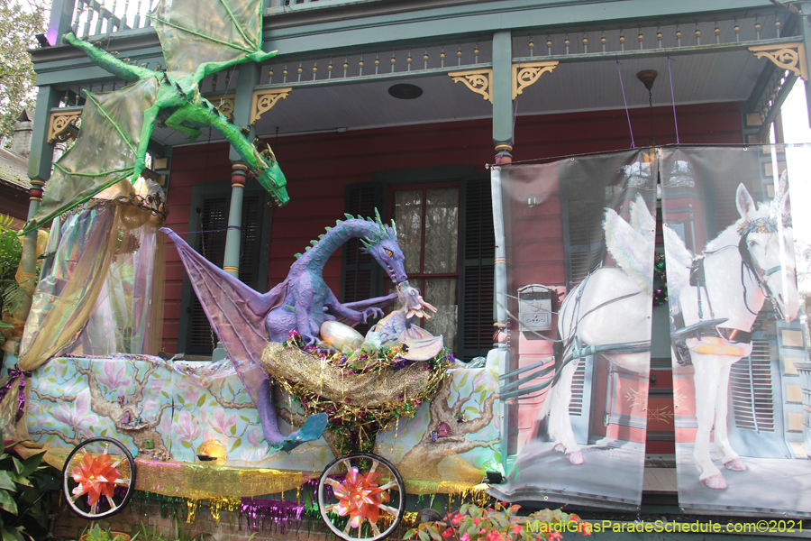 Krewe-of-House-Floats-03741-Carrollton-Hollygrove-2021