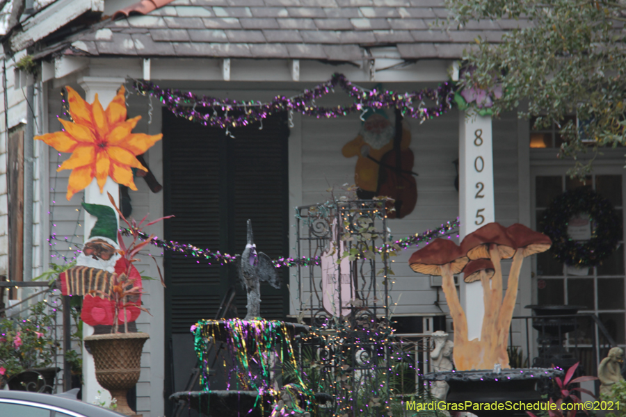 Krewe-of-House-Floats-03750-Carrollton-Hollygrove-2021