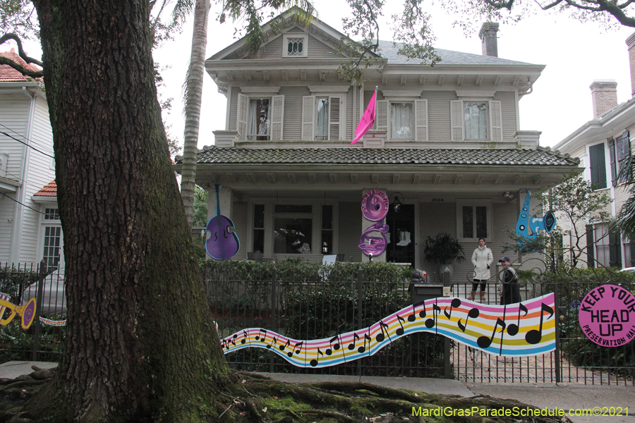 Krewe-of-House-Floats-03245-Fairgrounds-Bayou-St-John-2021