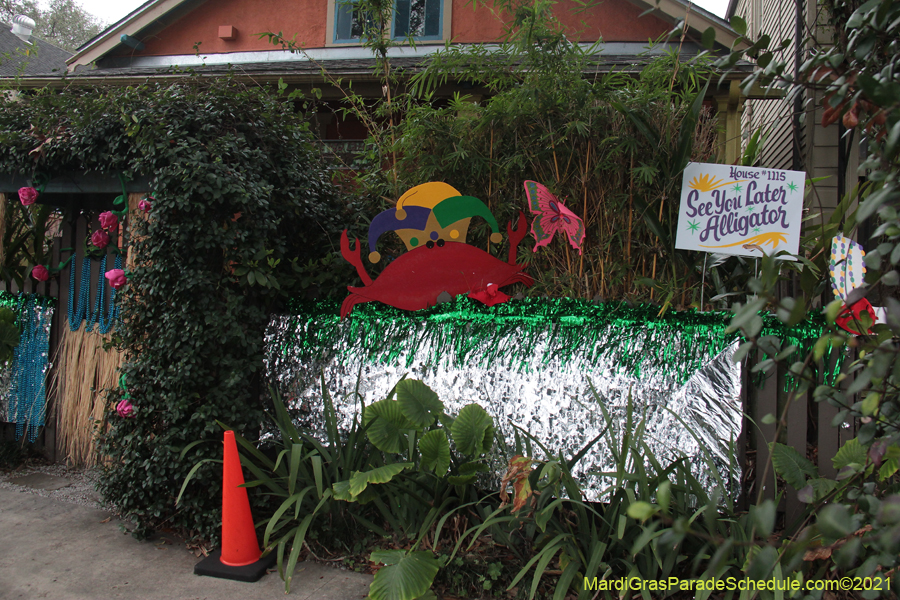 Krewe-of-House-Floats-03254-Fairgrounds-Bayou-St-John-2021