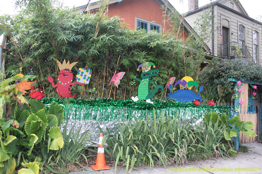 Krewe-of-House-Floats-03256-Fairgrounds-Bayou-St-John-2021