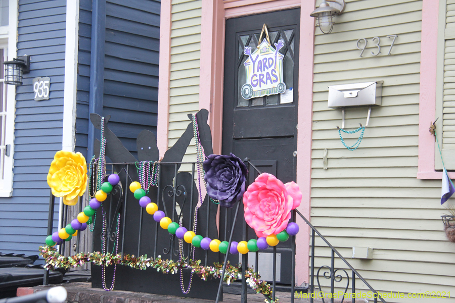 Krewe-of-House-Floats-03260-Fairgrounds-Bayou-St-John-2021