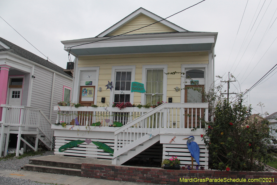 Krewe-of-House-Floats-03264-Fairgrounds-Bayou-St-John-2021