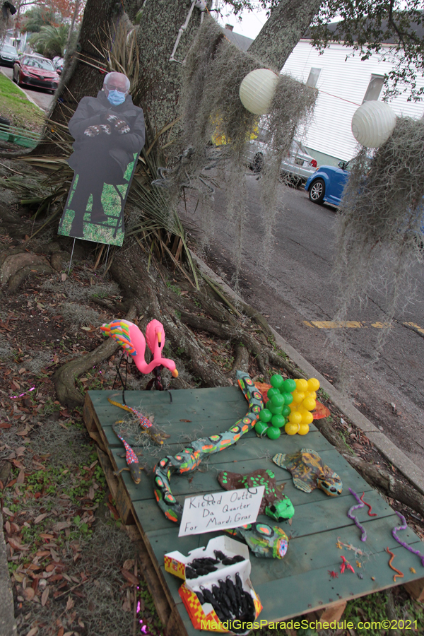 Krewe-of-House-Floats-03275-Fairgrounds-Bayou-St-John-2021