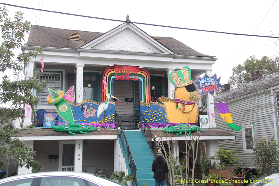 Krewe-of-House-Floats-03301-Fairgrounds-Bayou-St-John-2021