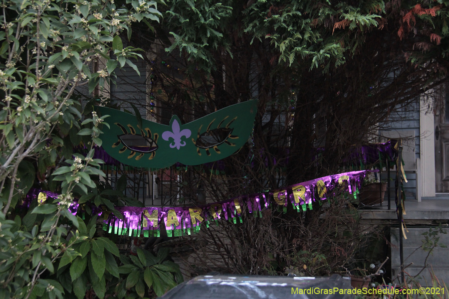 Krewe-of-House-Floats-03305-Fairgrounds-Bayou-St-John-2021