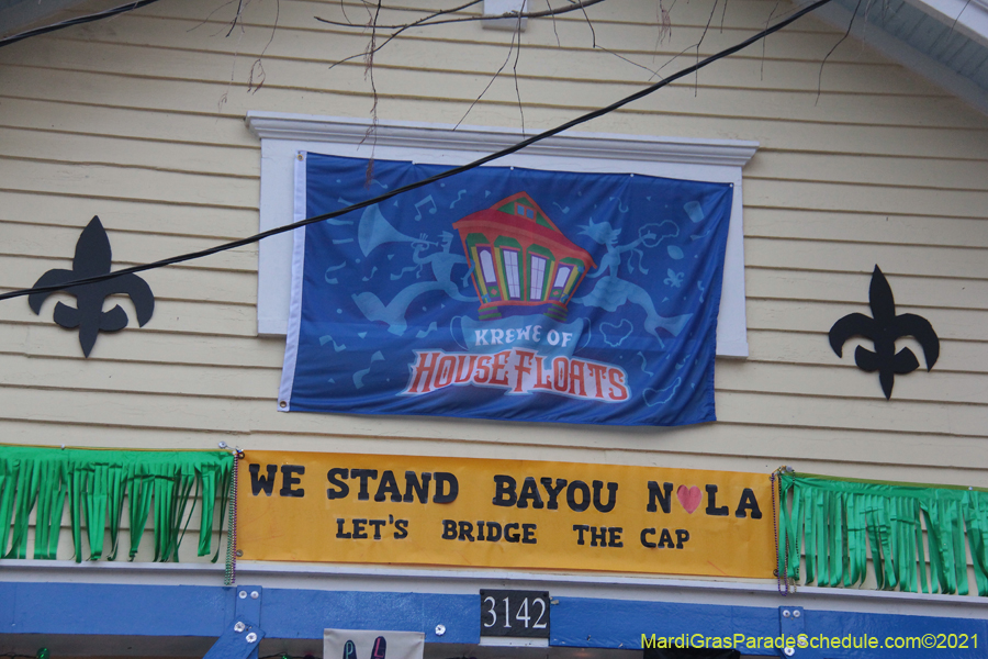 Krewe-of-House-Floats-03327-Fairgrounds-Bayou-St-John-2021