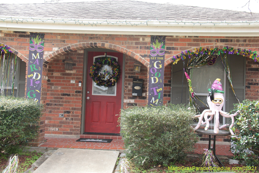 Krewe-of-House-Floats-03875-Lakeview-Lakeshore-WestEnd-2021