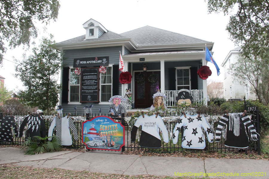 Krewe-of-House-Floats-03940-Lakeview-Lakeshore-WestEnd-2021