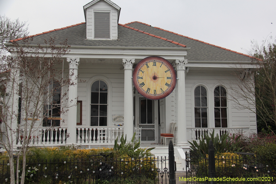 Krewe-of-House-Floats-02481-Marigny-Bywater-2021