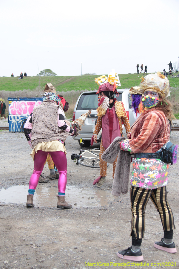 Krewe-of-House-Floats-02554-Marigny-Bywater-2021